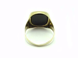 Ring 333/000 (8 Karat) Gold mit Onyx getragen 25032126 67