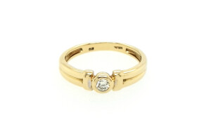 Ring mit Brillant 585/000 (14 Karat) Gold aus zweiter Hand, getragen 53
