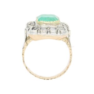 Ring 585/000 (14 Karat) Weiß- & Gelbgold mit Smaragd & Brillanten getragen 25320838