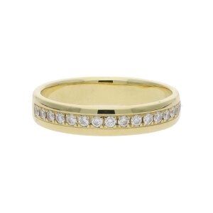 Ring 585/000 (14 Karat) Gold mit Brillanten getragen...