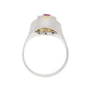 Rubin Ring Gold und Weißgold 750 Diamanten Second Hand 25321472 getragen