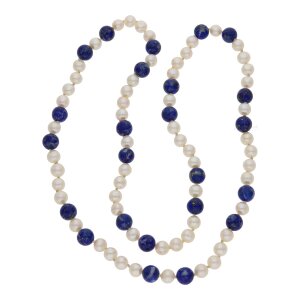 Perlenkette aus Akoya Zuchtperle mit Lapislazuli, getragen 25321753