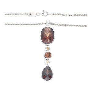 Second Hand Anhänger Silber mit Kette, getragen