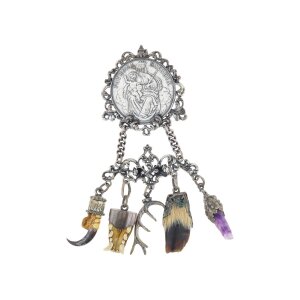 Charivari Kette mit Anhänger 835 Silber getragen...