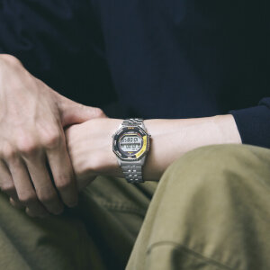 Seiko Herrenuhr Klassik Digital Chronograph SMGG17P1...