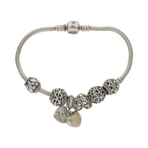 Set Pandora Armband mit 6 Charms Silber 925 getragen...