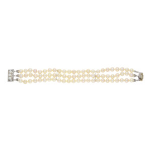 Akoyazuchtperlenarmband 3-reihig 925 Silber getragen...